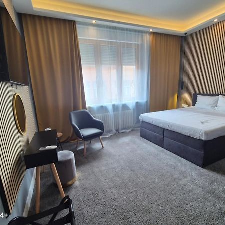 B&B Centar 萨格勒布 外观 照片