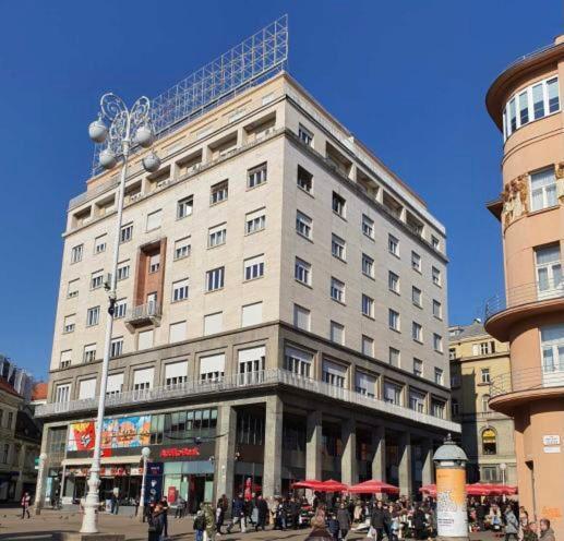 B&B Centar 萨格勒布 外观 照片